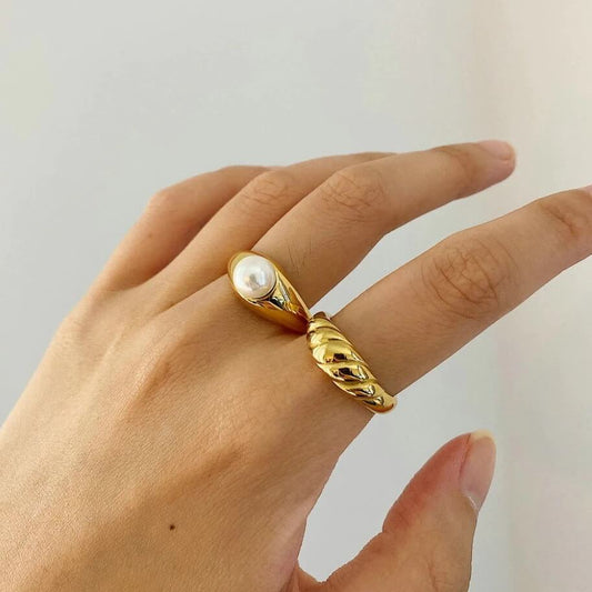 Aud Twisted Minimalist Rings