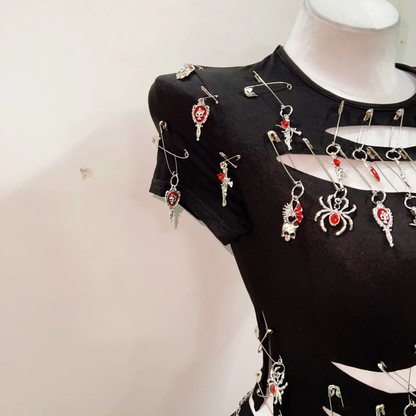 Crewneck short sleeve hollow out metal applique cut out top