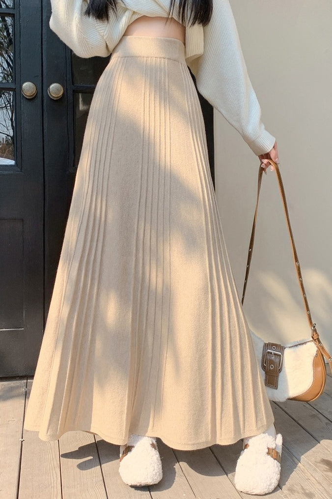 High-Waisted Full Circle Relaxed Skirt