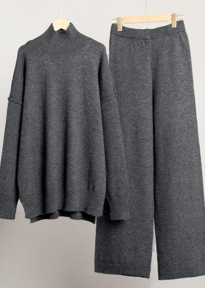 Luxe Comfort - Oversized Knit Sweater and Pants Set