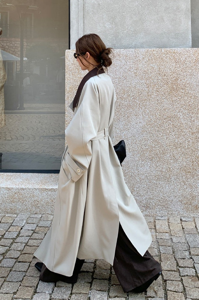 THE MIND British Style Contrast-Collar Long Overcoat