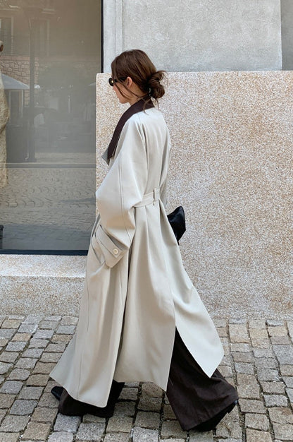 THE MIND British Style Contrast-Collar Long Overcoat