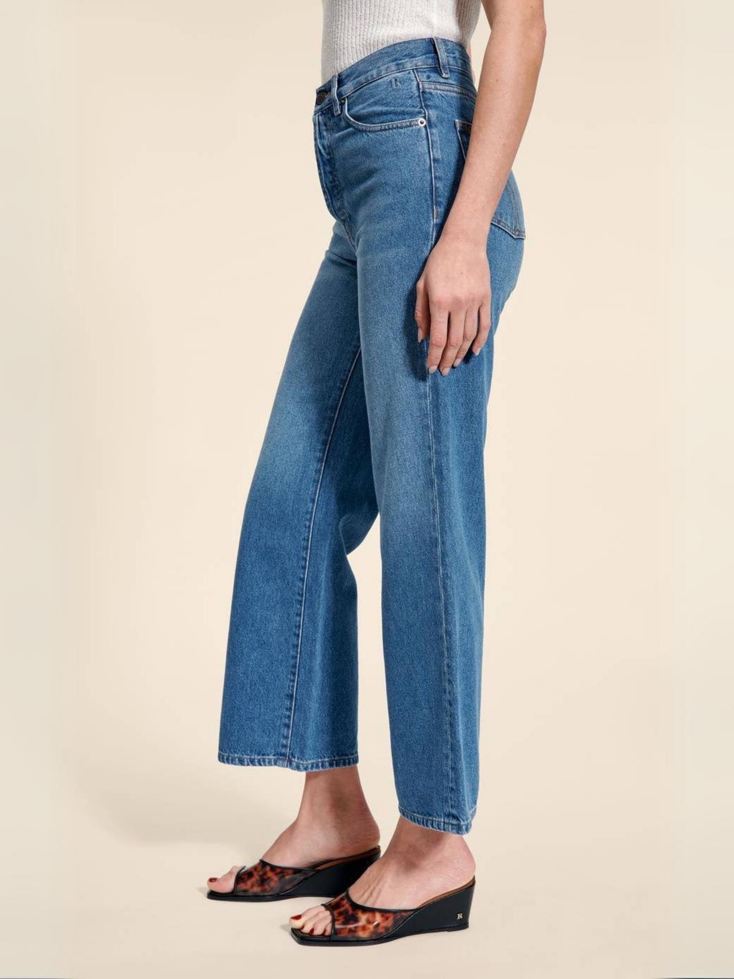 Loose High Waist Straight Leg Jeans