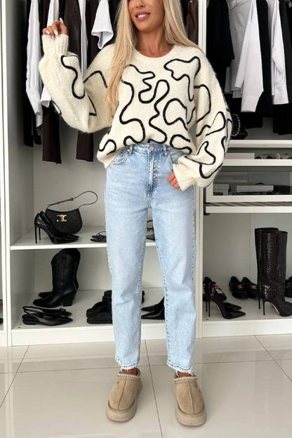 Beautiful Mood Knit Contrast Color Sewing Line Pattern Loose Sweater