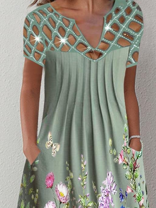 Lattice Cutout V-Neck Floral Print Pleated Pocket Midi Dress
