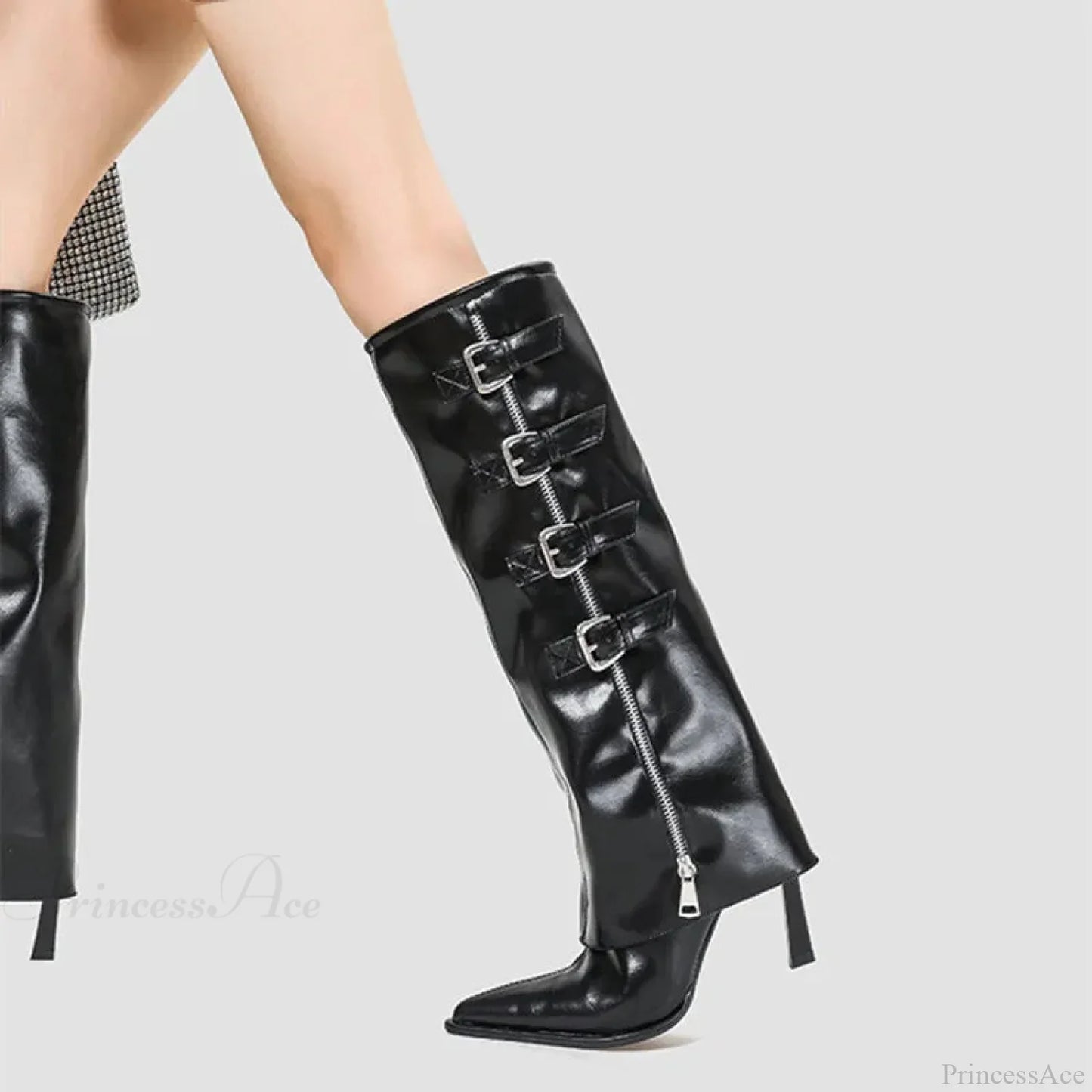 Catwalk Punk Glossy Faux Leather Alloy Clasp Tall Boot


Gothic Shiny Leather Metal Buckle Knee-High Boot
