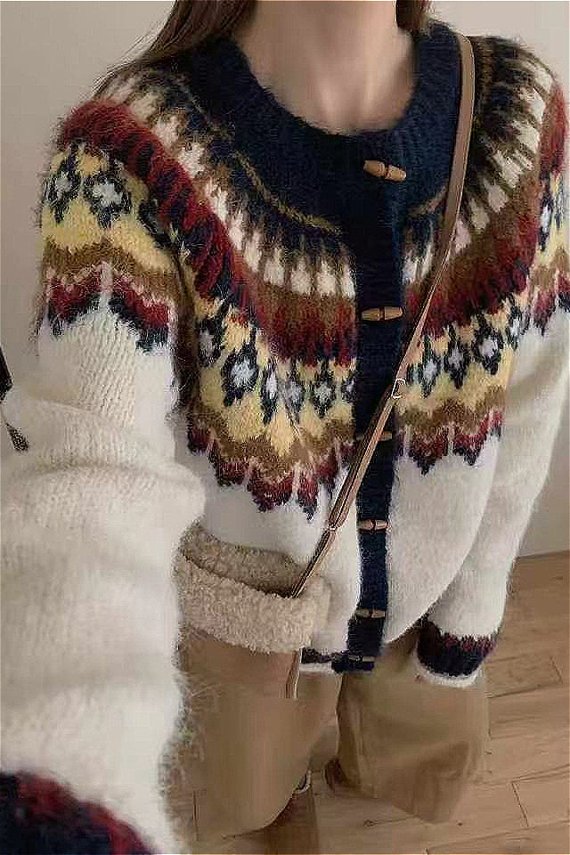 Crew Neck Fair Isle Christmas Horn Button Knit Cardigan