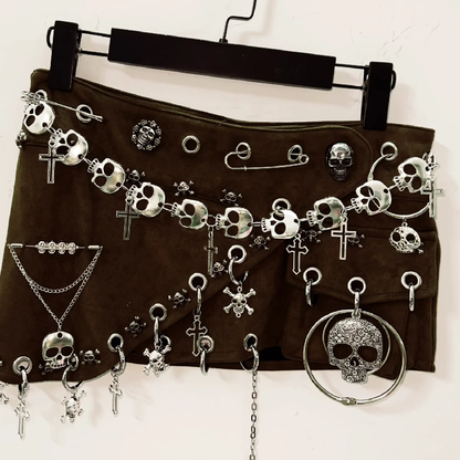 Skull applique waist chain pendant mini skirt