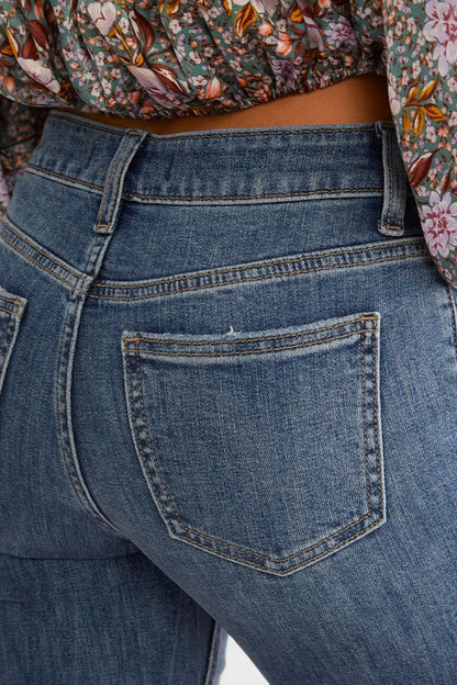 Stretch Slim Ripped Straight Jean