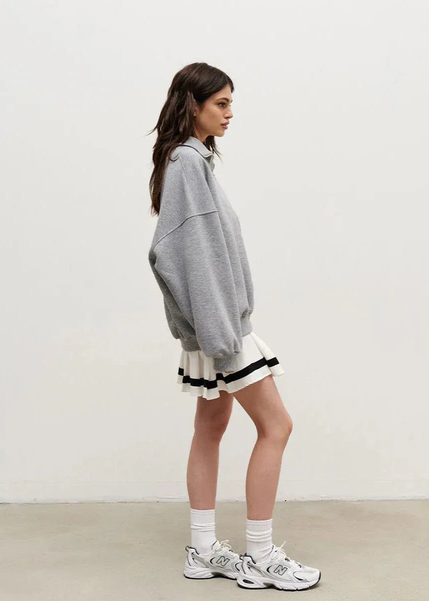 Chic Zip-Up Casual Navy Sweater