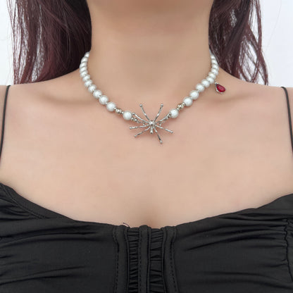 Spider decor stone pendant beaded necklace