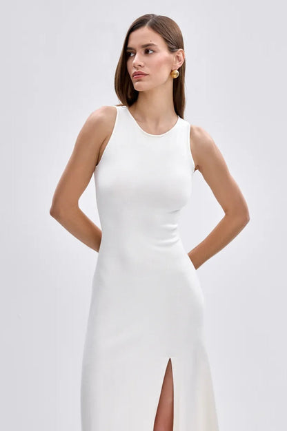 Elegant Knit Sleeveless Sweater Dress