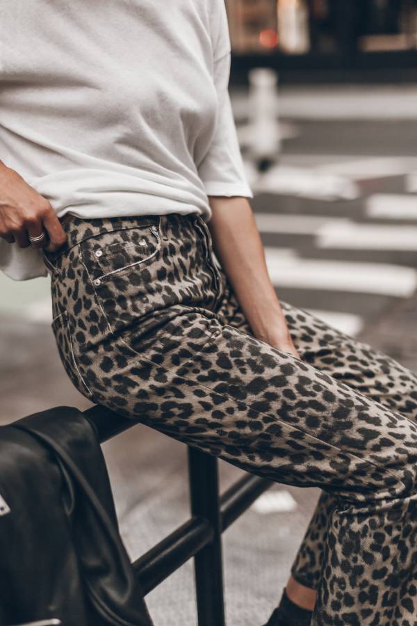 The Leo Cropped Straight Jeans