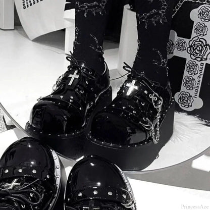 Dark Halloween Cupcake Shoe