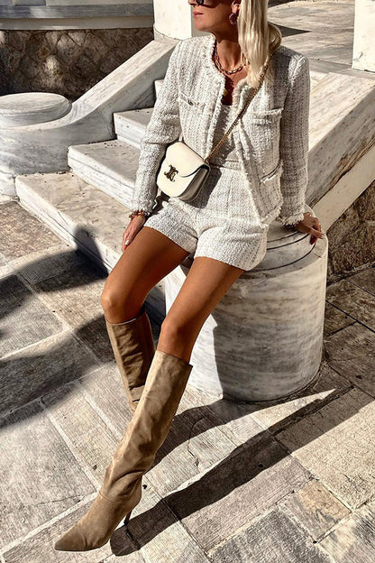 Tassel raw edge temperament and high-end metal button jacket