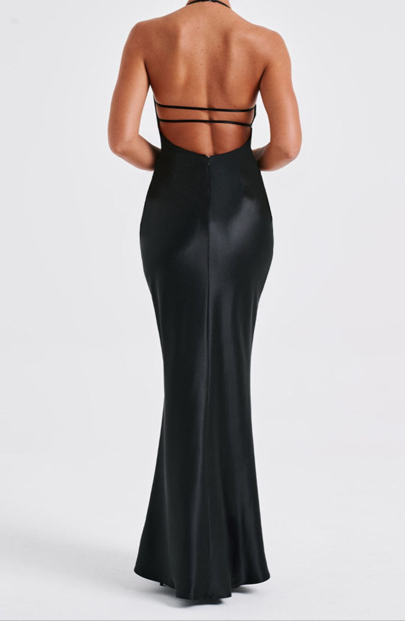 Magenta Maxi Dress - Black