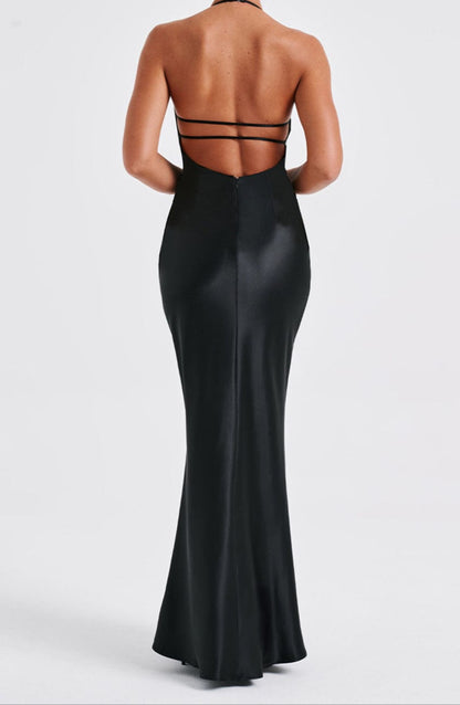 Magenta Maxi Dress - Black