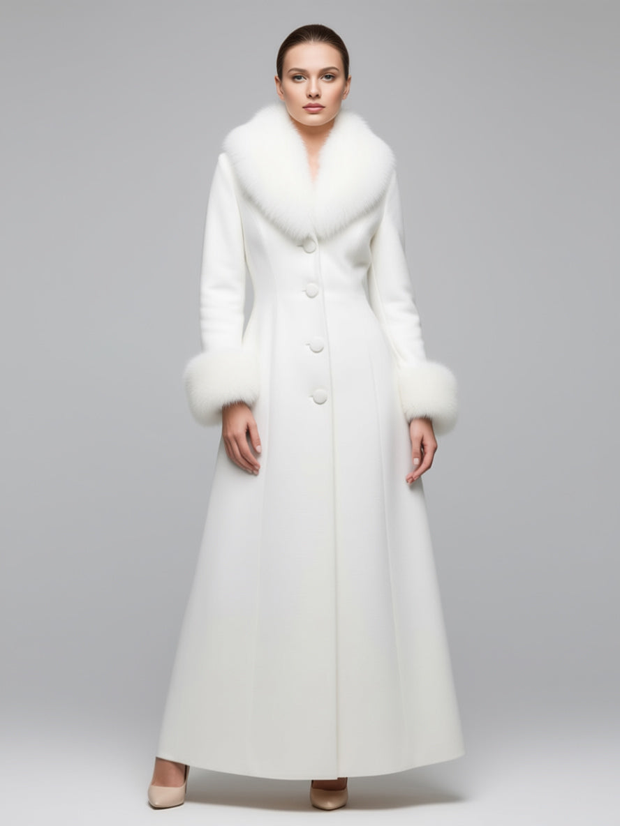 Maxi White Woolen Coat with Faux Fur Collar And Cuffs For Women 2026