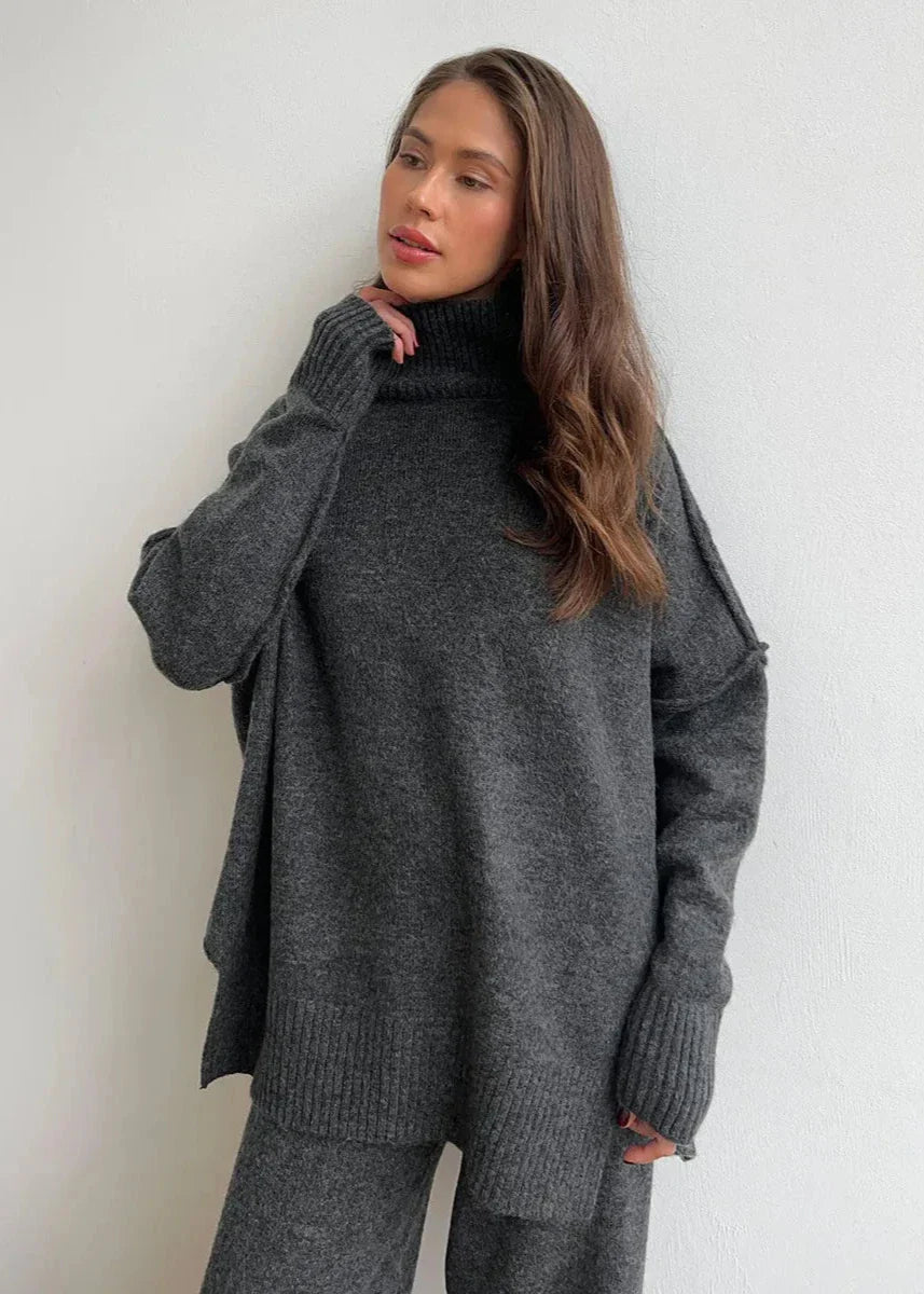 Luxe Comfort - Oversized Knit Sweater and Pants Set