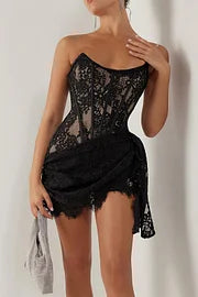 Mary | mini dress with lace