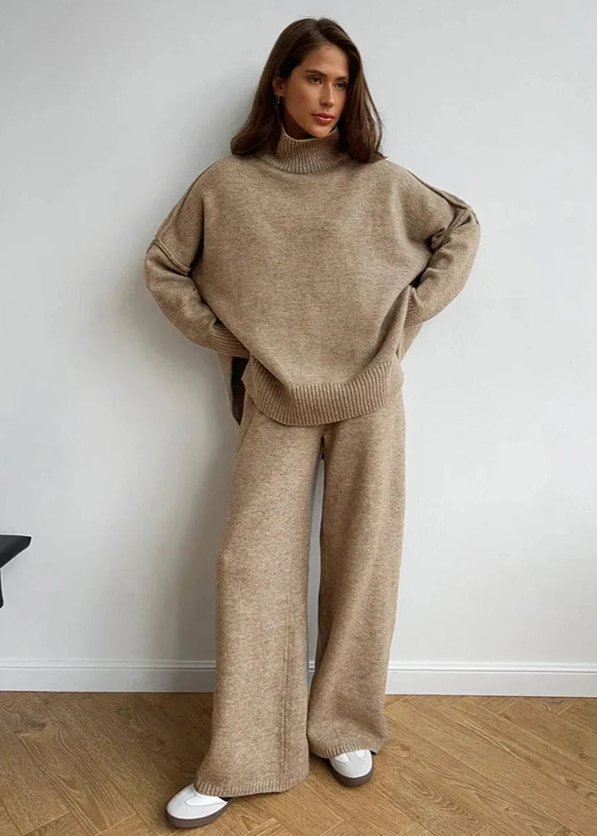 Luxe Comfort - Oversized Knit Sweater and Pants Set