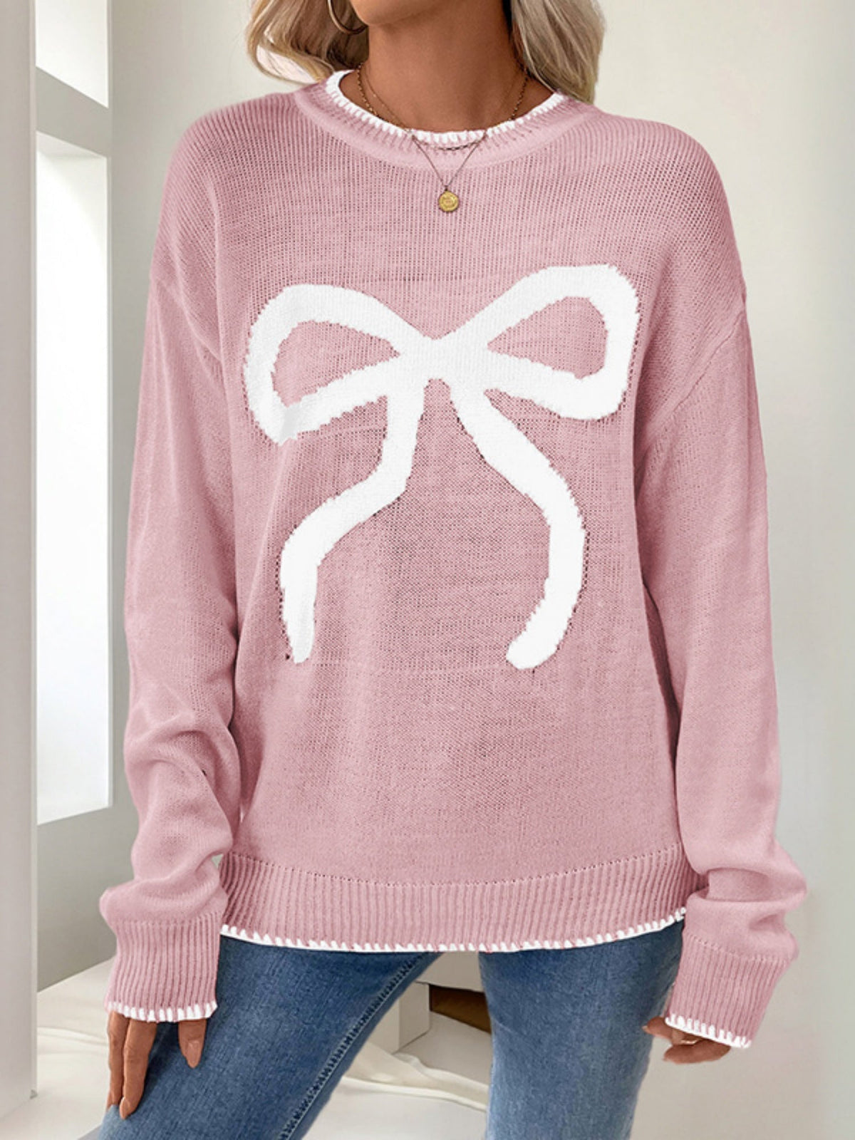 Bow Jacquard Loose Long-sleeved Round Neck Sweater