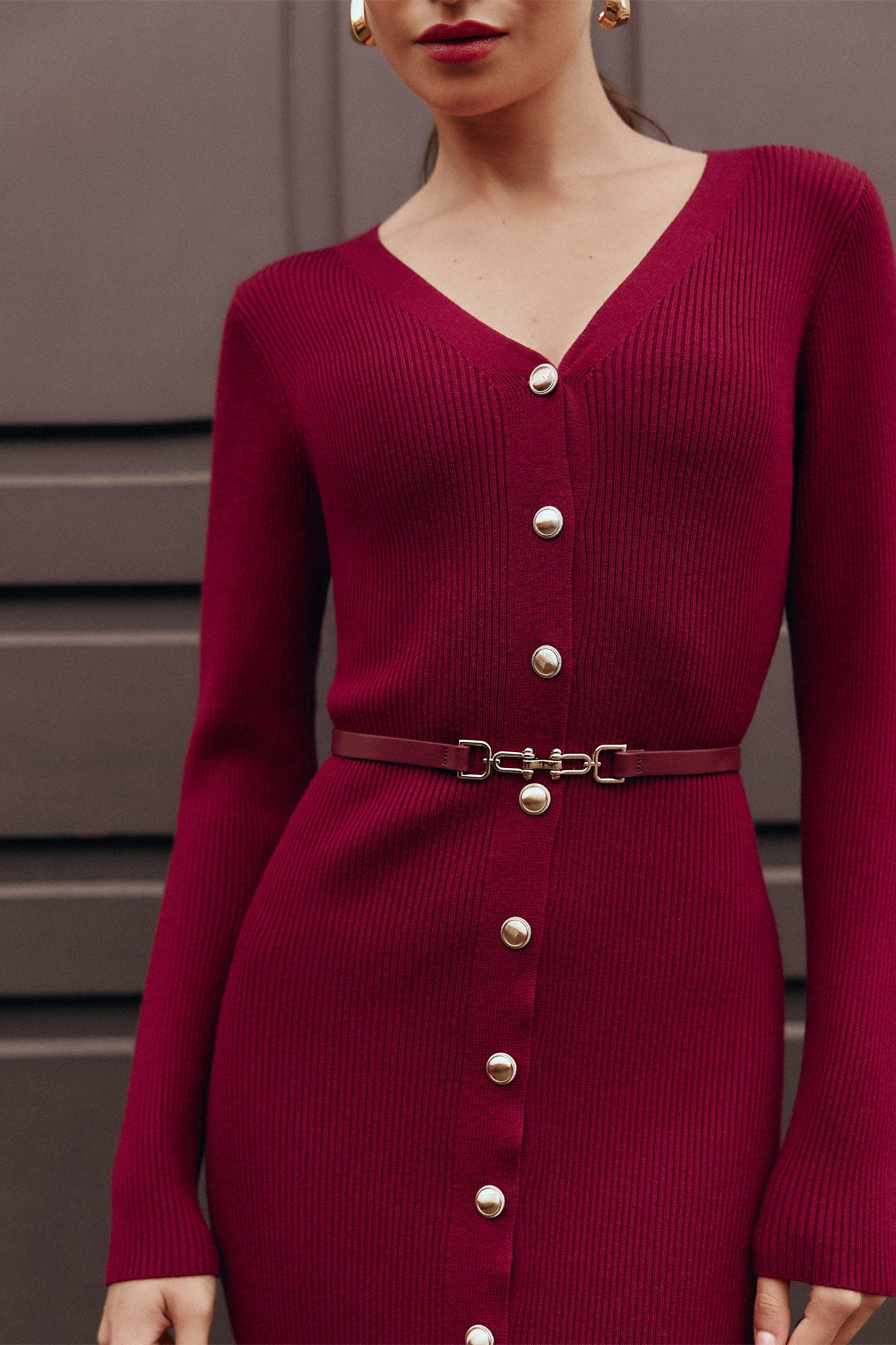 Alva V-neck Knit Midi Dress