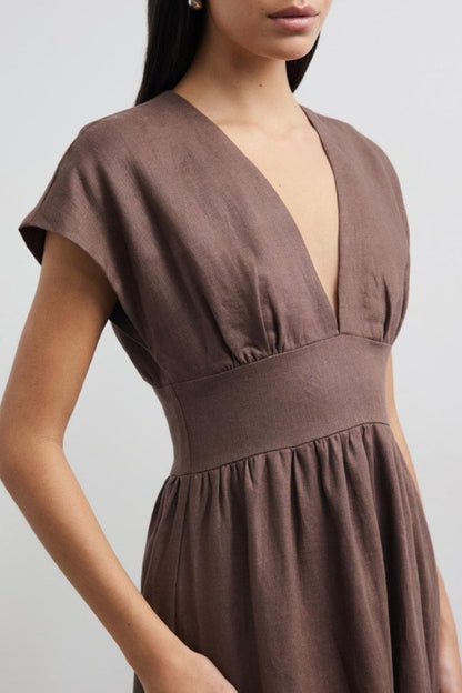 Della Linen Blend Short Sleeve Fitted Waist Maxi Dress