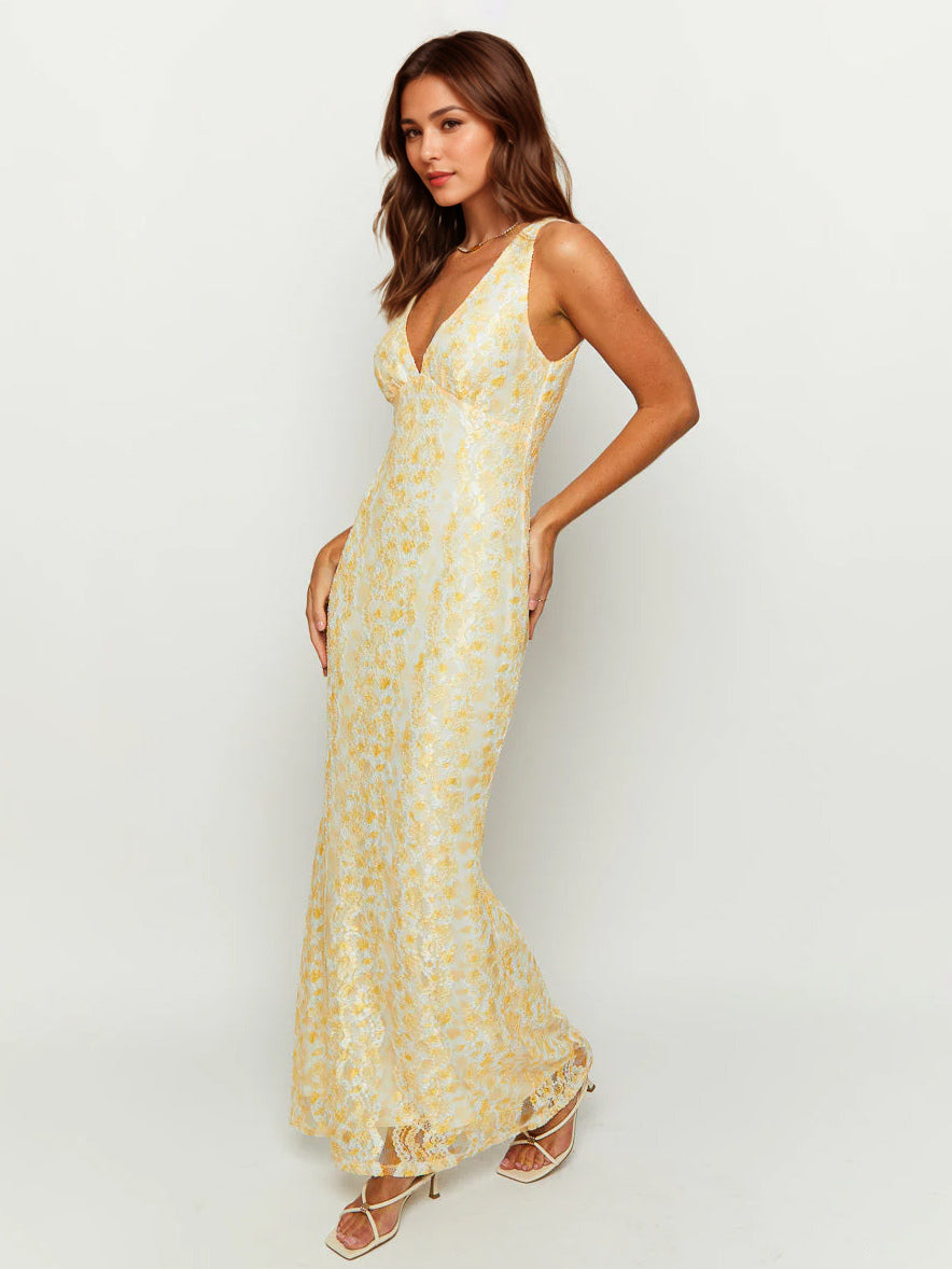 Sleeveless Lace Maxi Dress With Deep V-Neck And Open Back For Summer 2026