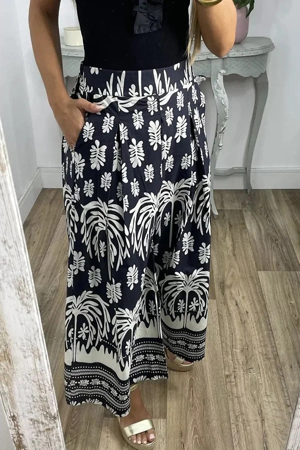 Unique Print Elastic Waist Loose Pocket Holiday Wide Leg Pants