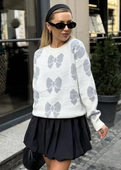 Butterfly Print Knit Pullover - Cozy Casual Sweater for Women