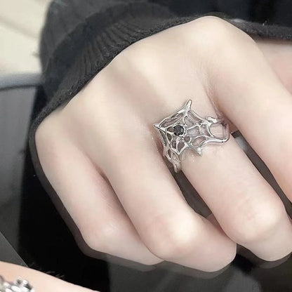 Electroplating Dark Heart Gothic Spider Web Ring