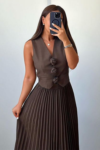 Madeline Rosette Pleated Skirt Set