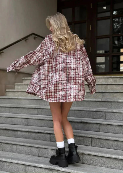 Vintage Plaid Oversized Shirt - Long Sleeve Casual Essential