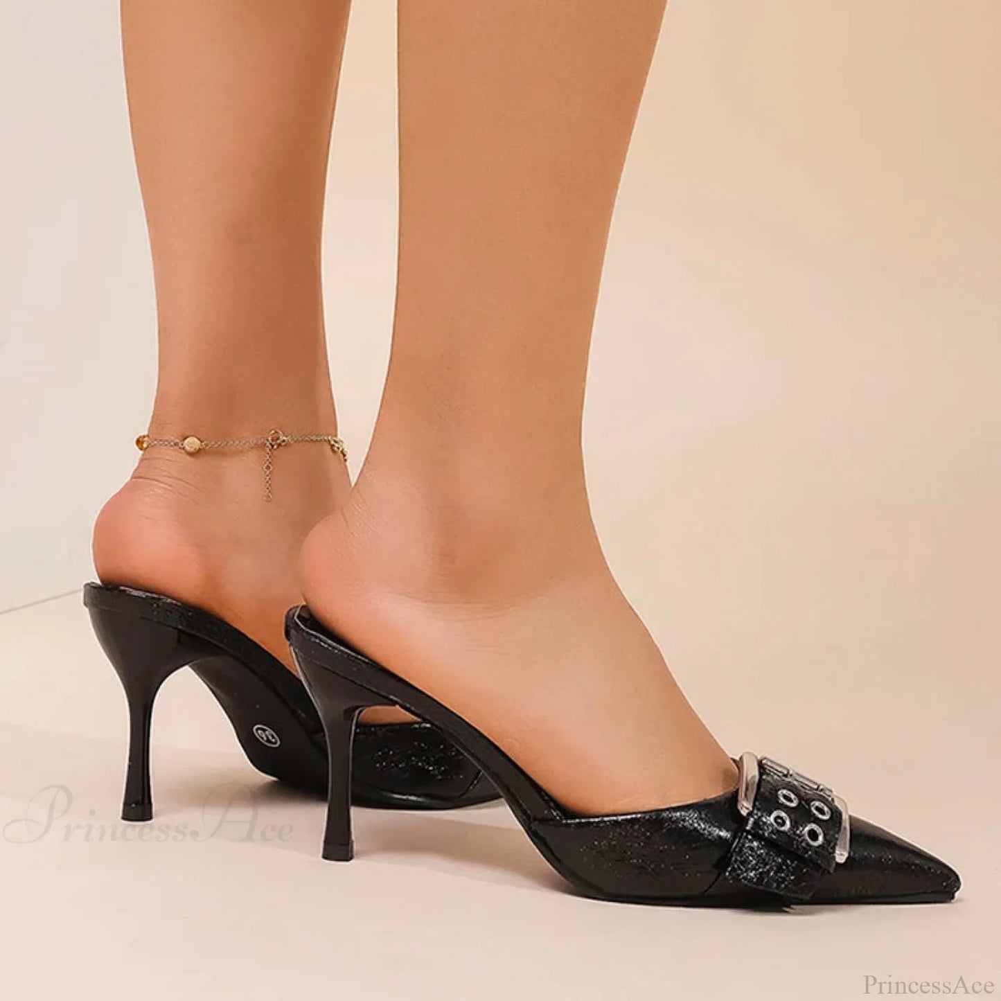 Fasten Ornament Medieval Pointed Toe Ebony Tall Heel