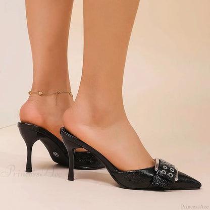 Fasten Ornament Medieval Pointed Toe Ebony Tall Heel