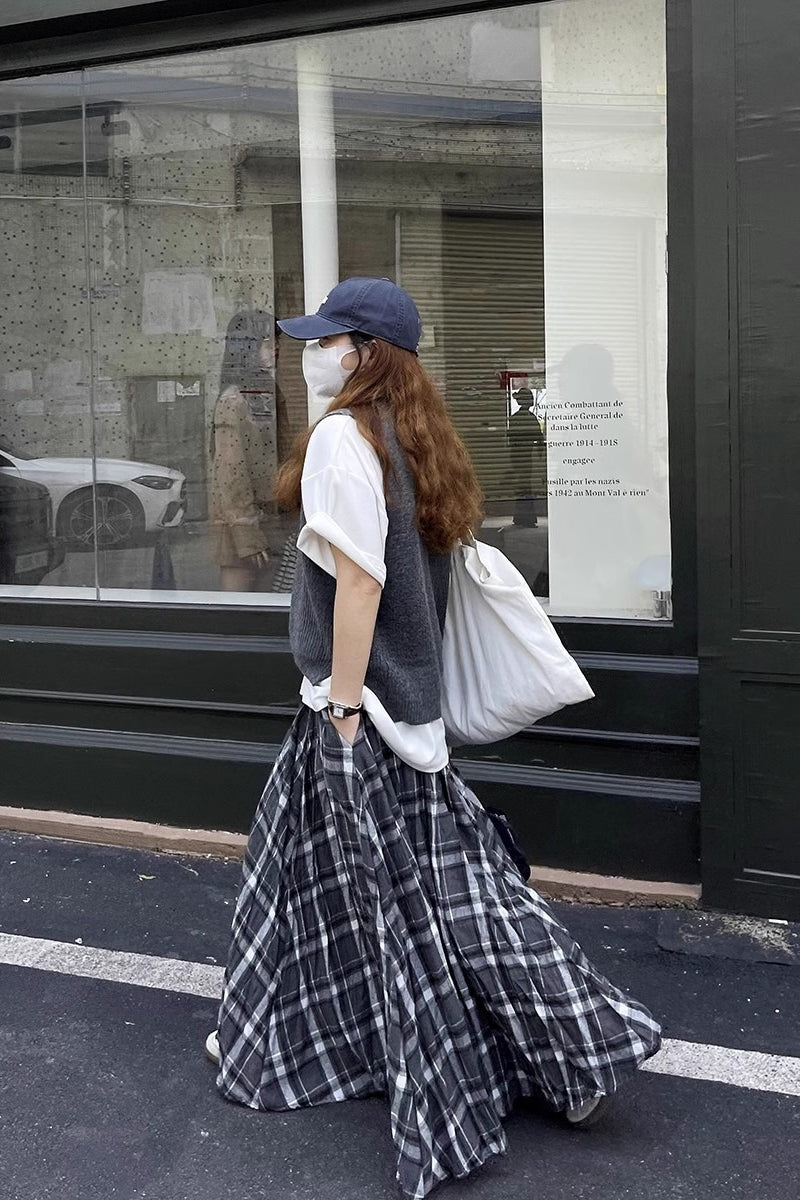 Vintage High-Waist Plaid Flared Skirt