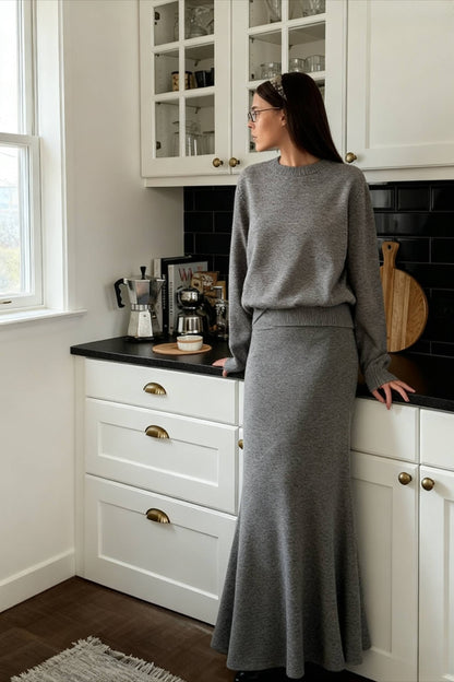 Pleated Bodycon Skirt Two Piece Set