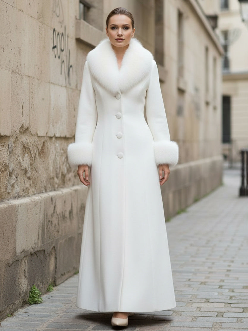 Maxi White Woolen Coat with Faux Fur Collar And Cuffs For Women 2026