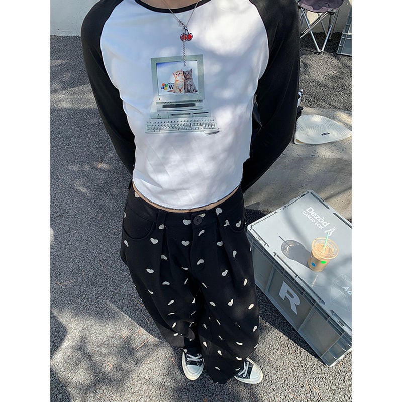 Black Heart Loose High Waist Pants