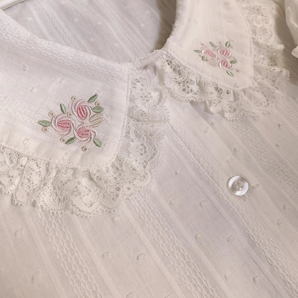 White Floral Embroidery Peterpan Collar Blouse