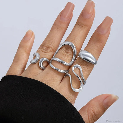 Geometric Molten Gothic Circle