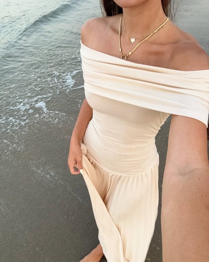 Kamara | Off Shoulder Pleated Maxi Dress