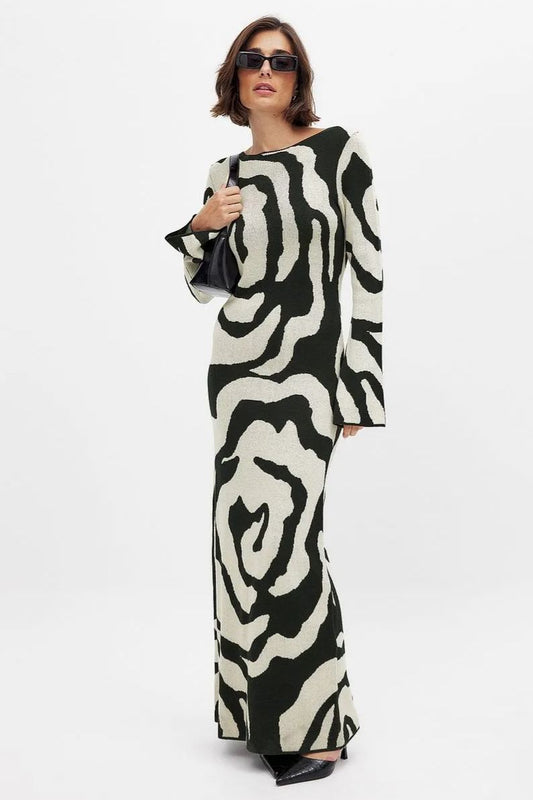 Elaine Jacquard Rose Knitted Maxi Dress