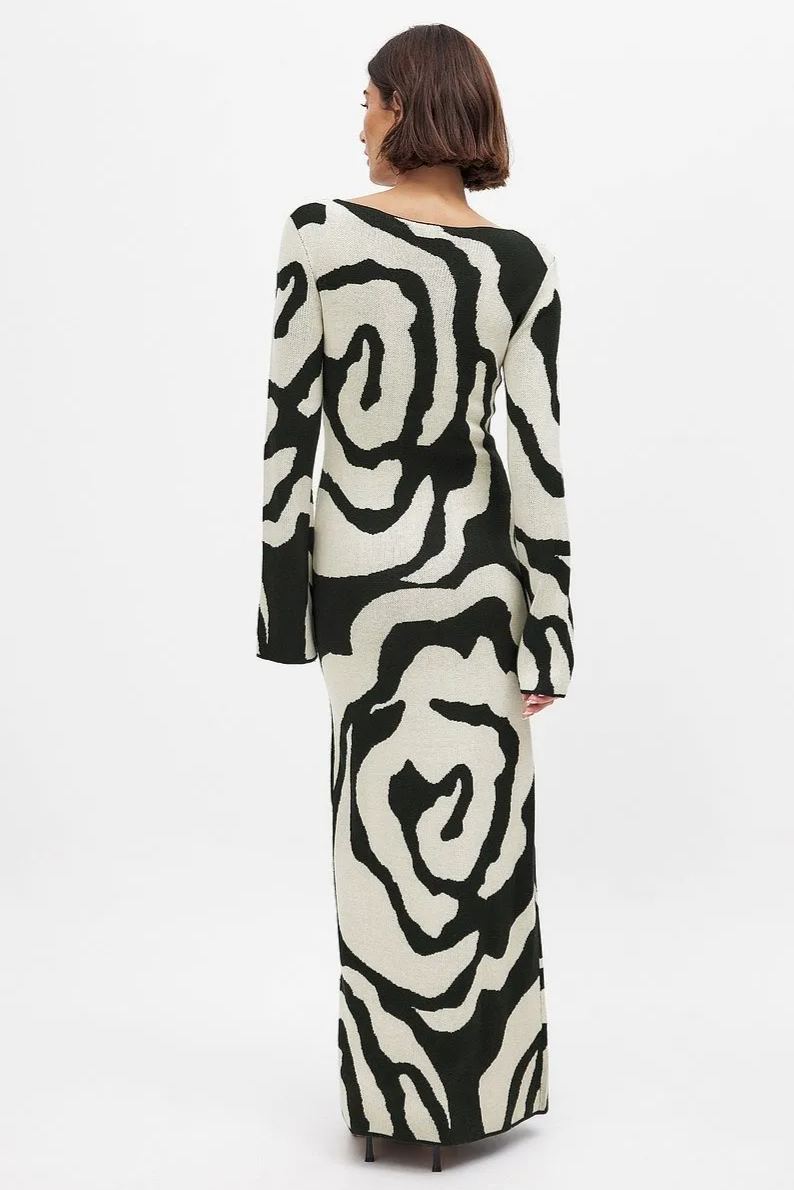 Elaine Jacquard Rose Knitted Maxi Dress