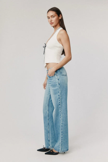 Kourt Adelaide Top