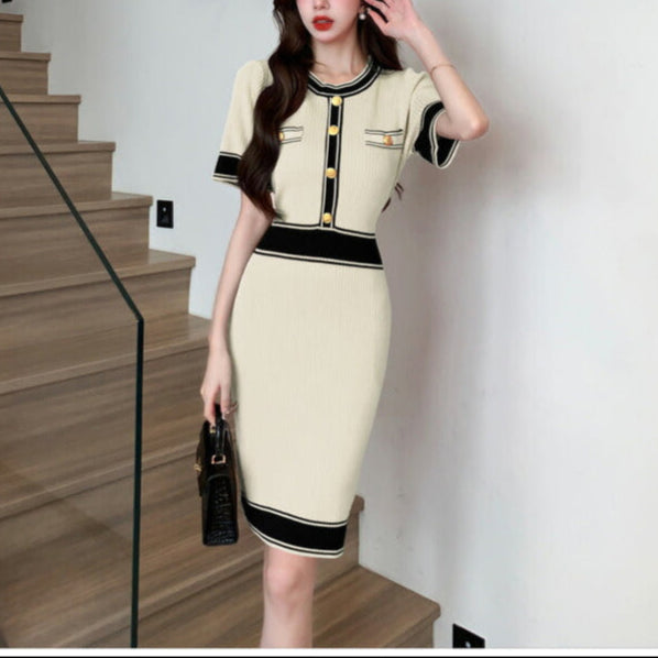 Apricot – Short-Sleeve Slim Fit Fashion Dress