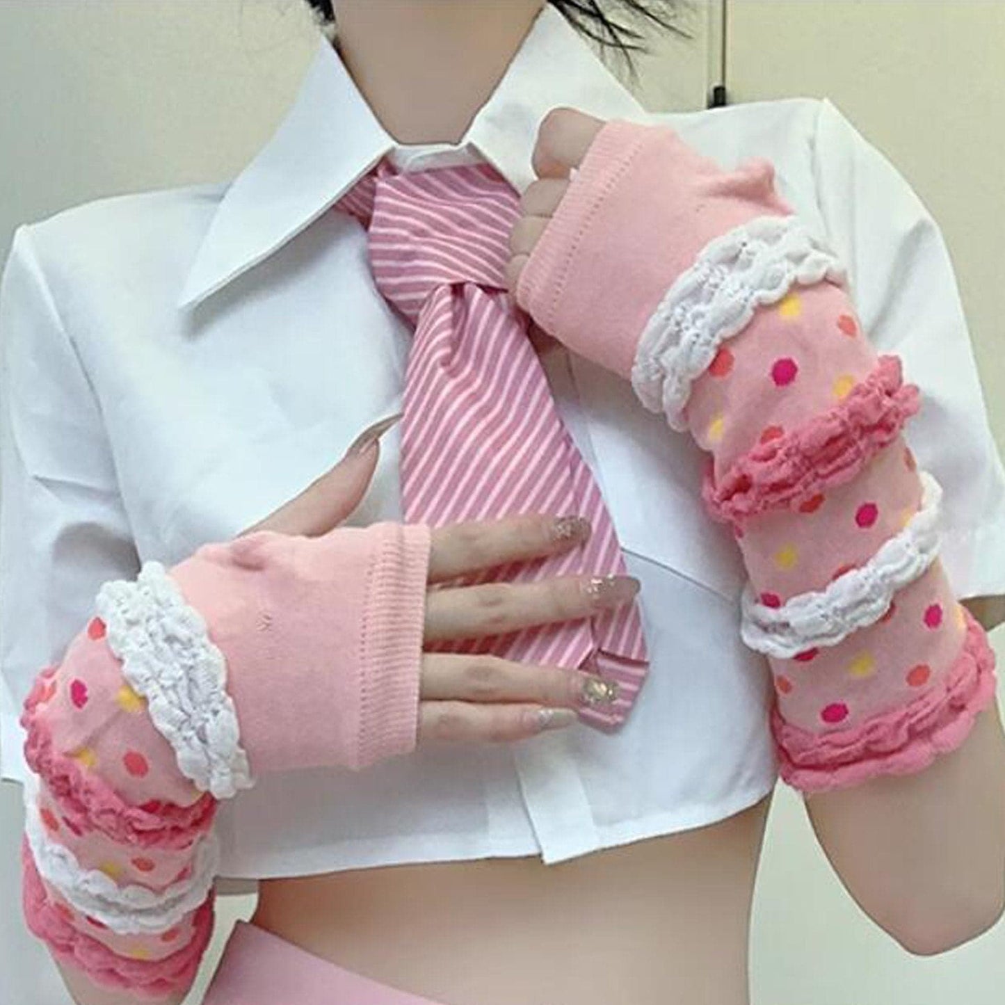 Polka dot ruffle multicolor gloves
