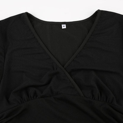 Short sleeve v neck mesh ruched solid top