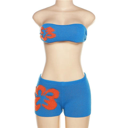 Knitted contrast flower pattern self tie backless tube pant set